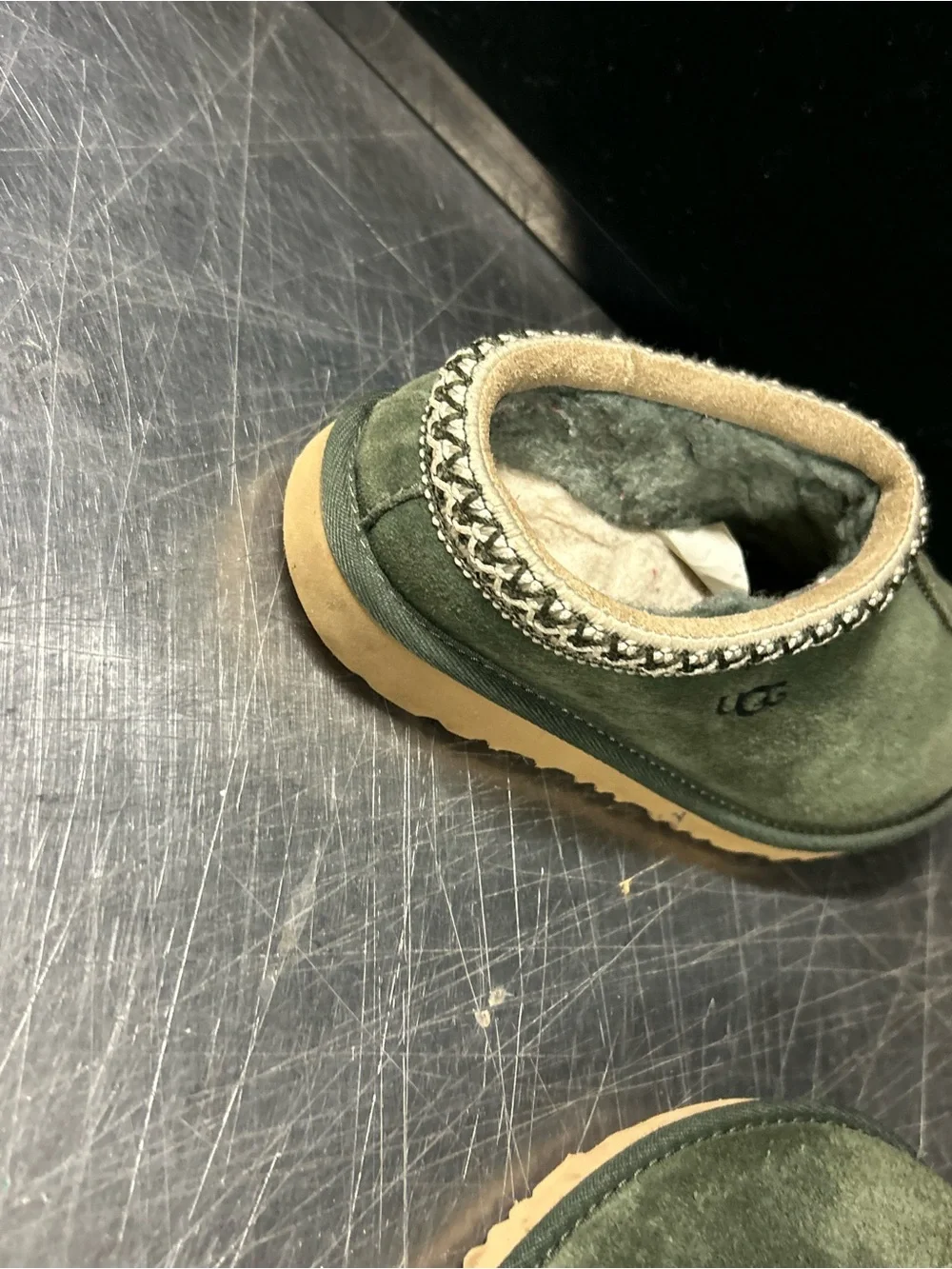 Ugg Sandals Size 2 Girl